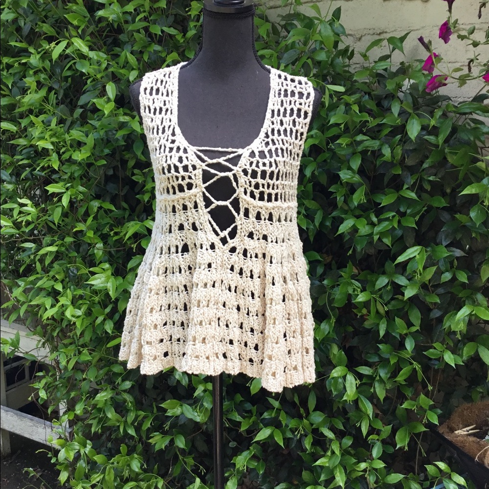 NWT Free People crocheted top sz XS